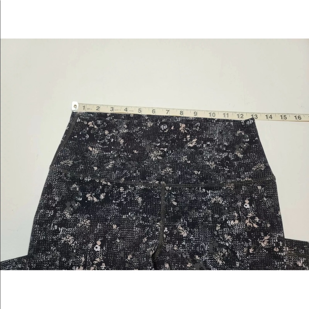 Lululemon Wunder Under HR Tight 28" Flux Equalized Multi Size 8 Womens - Picture 10 of 12